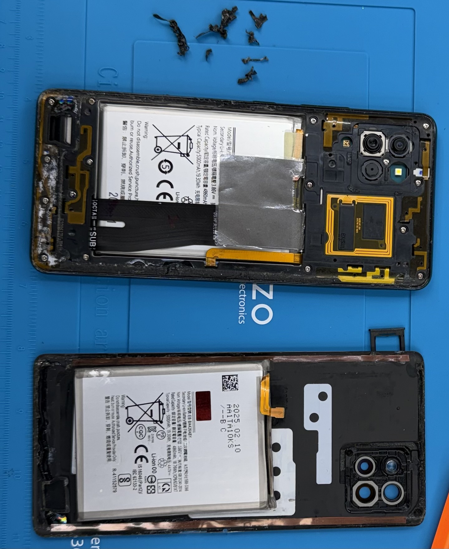 Samsung Galaxy phone battery replacement service