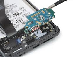 Phone charging port repair NYC — iPhone and Samsung charging issues fixed from $39 at Electronics Garden Repair